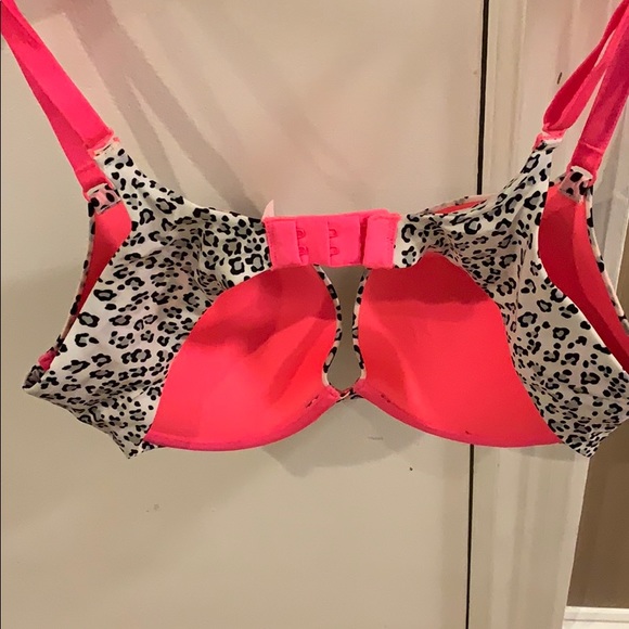 Victoria secret body by Victoria bra - Picture 3 of 6